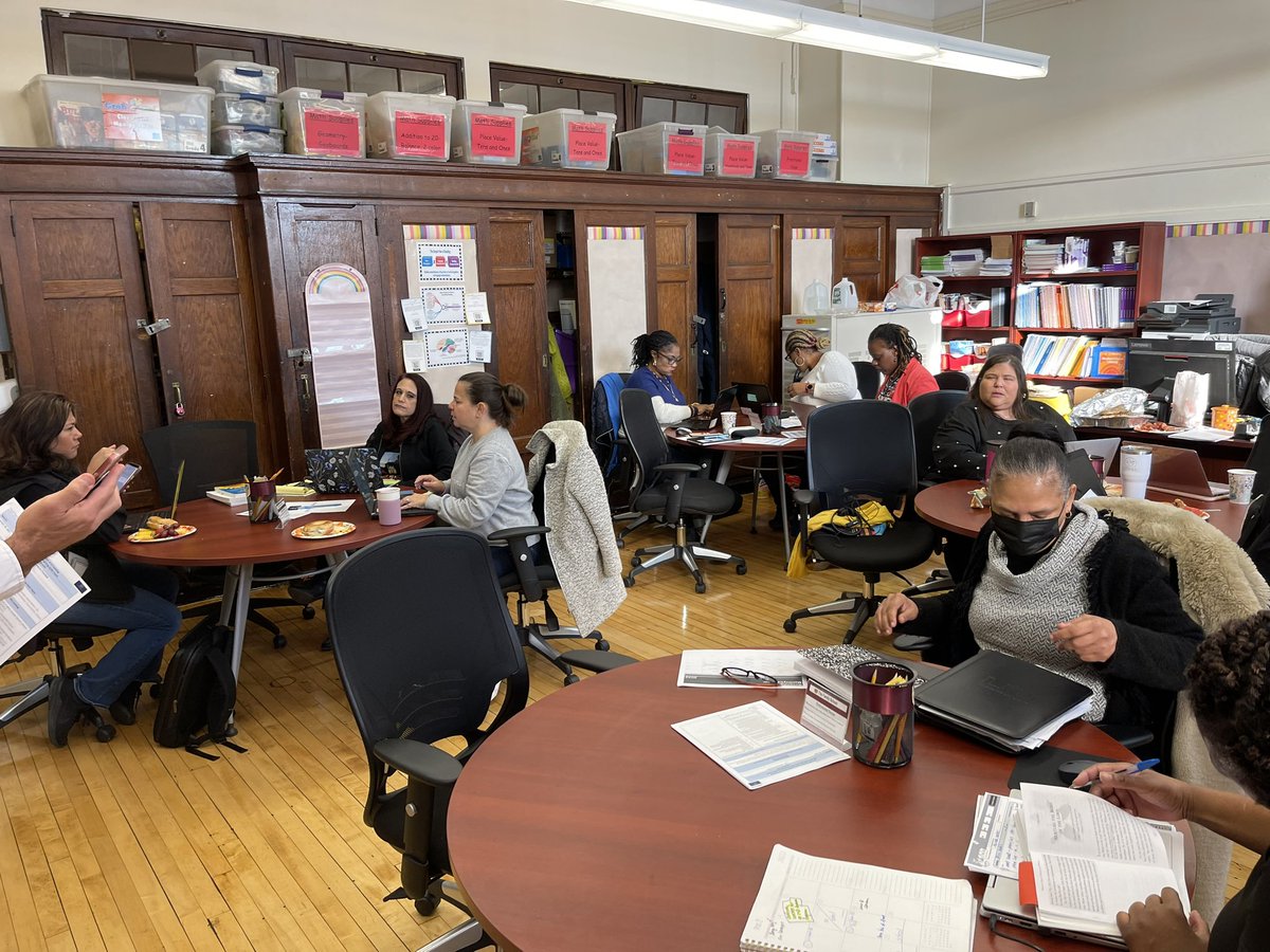 BronxSchool's tweet photo. The Family School &amp; Coach @teresa_teaches hosted @NYCPSLC coaches that support @CSD9Bronx. Working today to better support teachers &amp; students with phonemic awareness, phonics, fluency, vocabulary, comprehension &amp; writing. #EdEquity #SOR #ReadingScience #knowbetterdobetter https://t.co/XzefgnrqwG