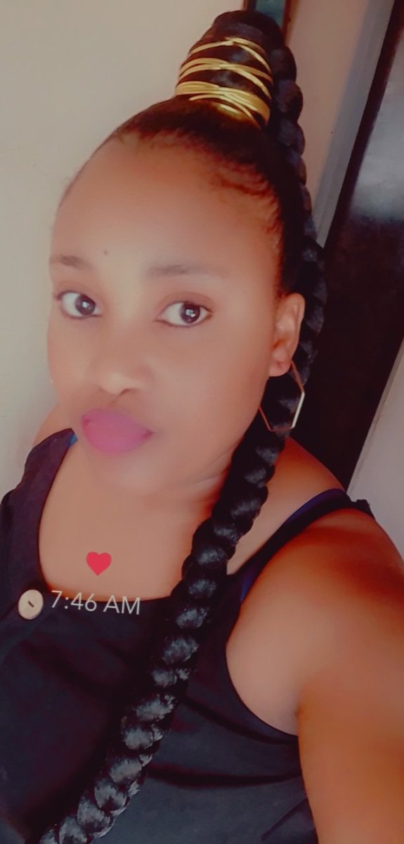 I don't use foundation or puff on my face..

M using Tissue oil n it's only R24.