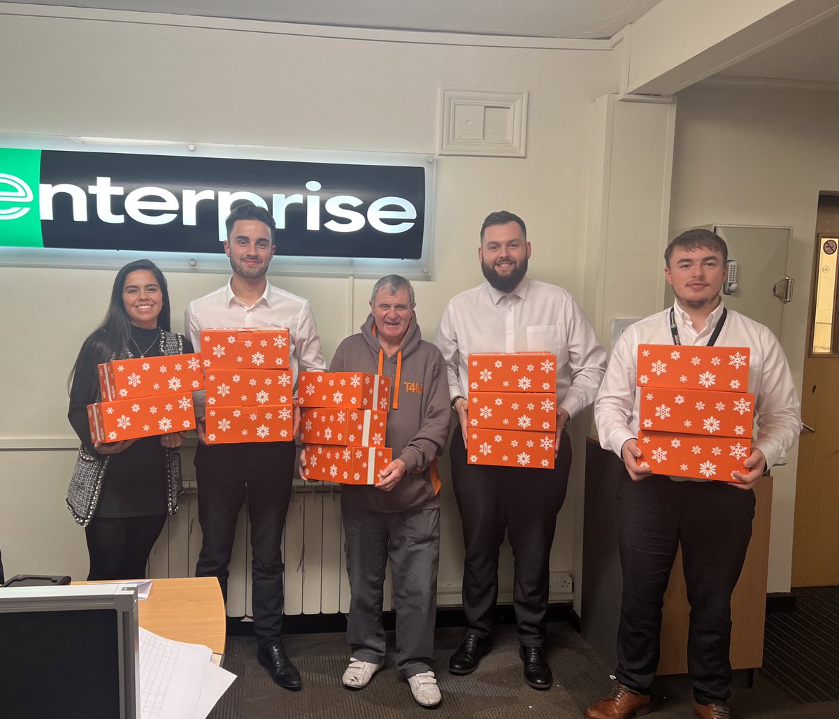 ERAC_U32FFG tweet media