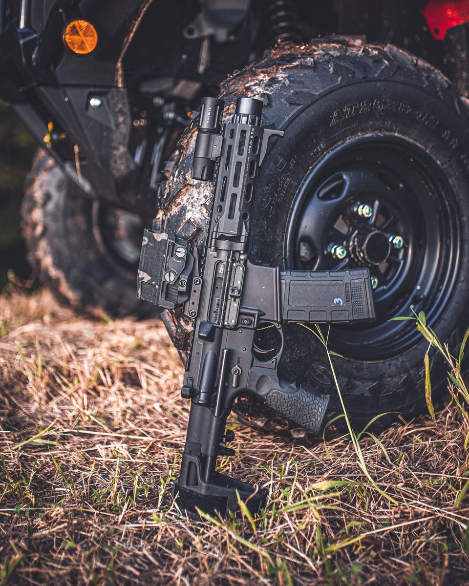 DanielDefense's tweet photo. DDM4 PDW – Built for tight spots https://t.co/f6z3Bs1g2Y