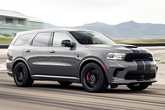 TaylorT_TCB's tweet photo. #dodge
#dodgedurango
#hellcat https://t.co/XhJKVac40U