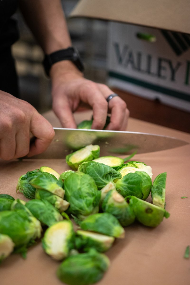 Get together for a night of good food and community at Friendsgiving in the Bistro at 6:00 p.m. Our own 1891 Catering will cater the meal for this special day. Enjoy! 

#CWUEats #CWUDining #CWU