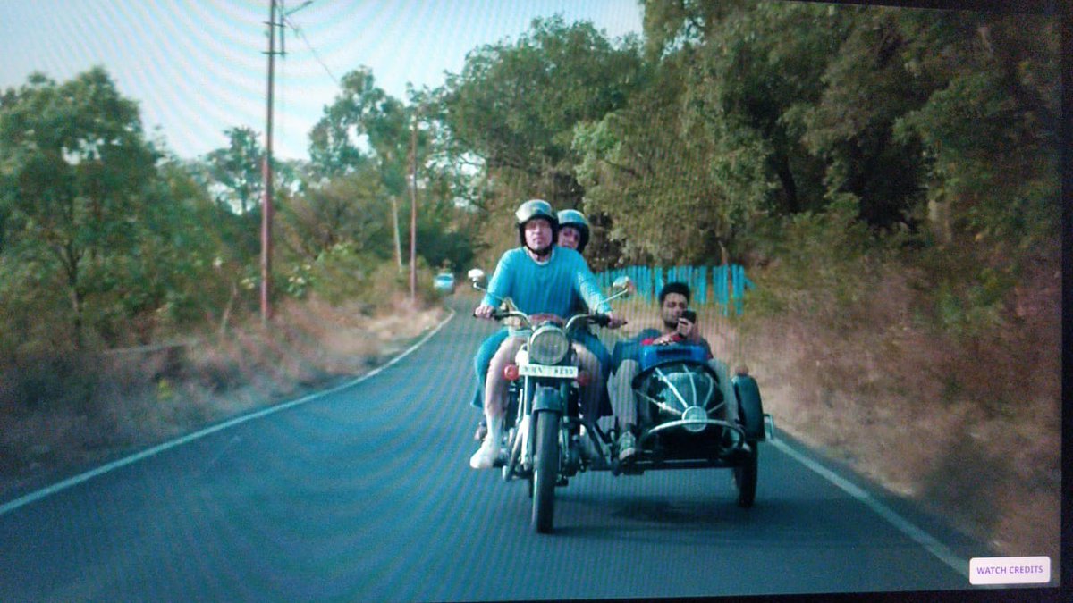 oye_jaatni's tweet image. Scenes like this is iconic #Tripling. How funny is it that they forgot booking a car and have to look at the GPS to reach home. Binge watching on Zee5