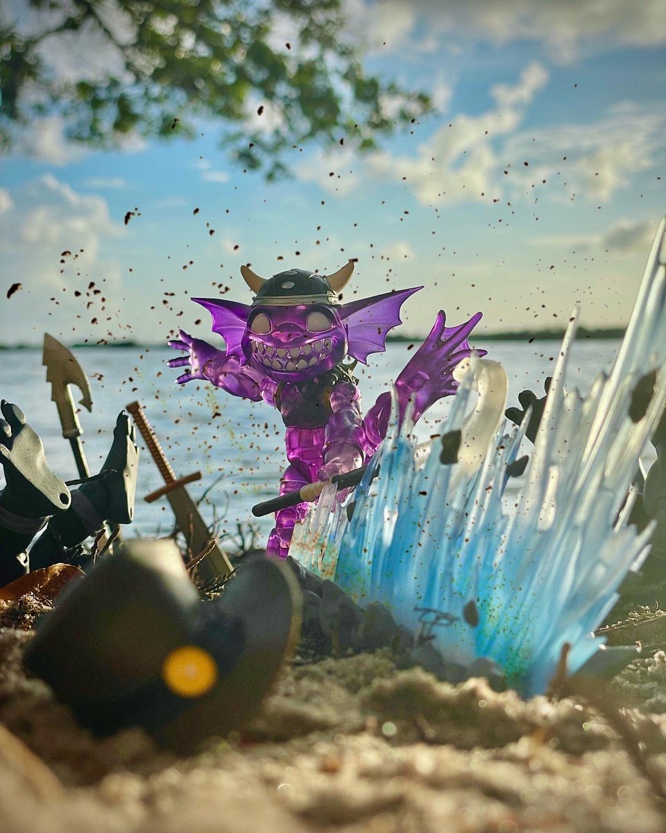 Sale for ToyConNJ Exclusive Plunderling Drench Abyss now live:

legionsshop.com/shop