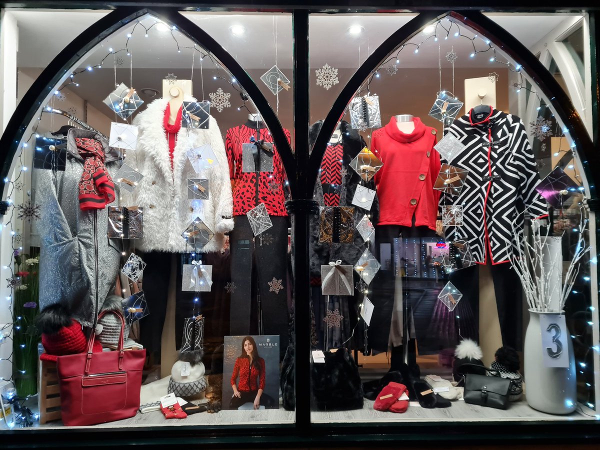 decisionsval's tweet photo. Look out for number 3 on the #NorthernLights #FestiveWindowTrail #AshtonuLyne  Thank you @DrawnByStitch for theming my window! 
@TamesideCouncil 
#supportlocalthisChristmas #shopsmall https://t.co/hEpl4XkL14