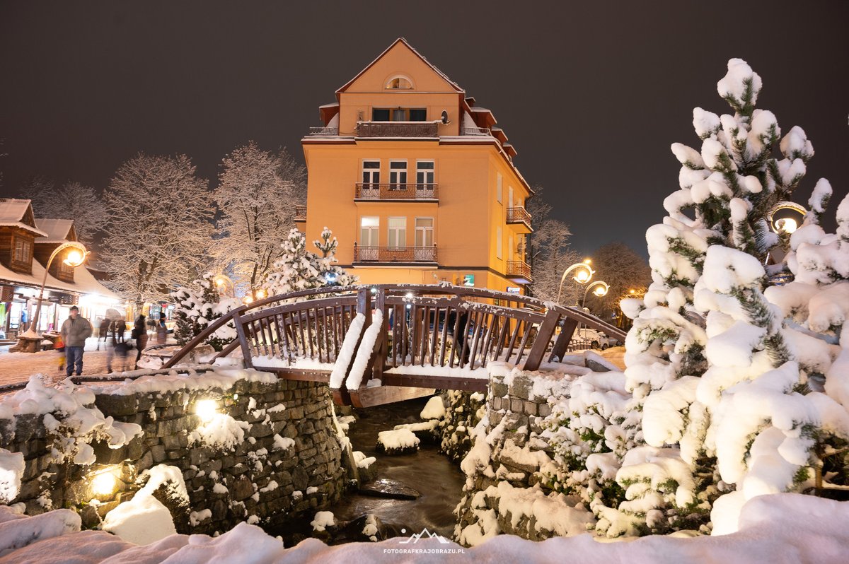Tatromaniakpl's tweet photo. Takie widoki teraz w Zakopanem.

Ale klimat! ❄☃❄

fot. @tjmarciniakpl https://t.co/eAtgcmPOh1