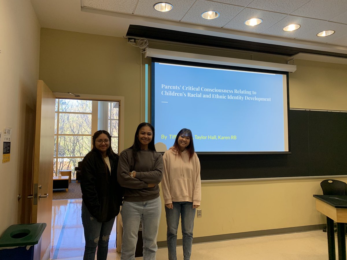 caminoslab's tweet photo. Awesome presentation by students today on their research proposals! Great day!! https://t.co/EU2wTcKr5B