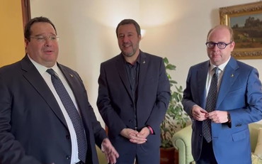 tempoweb's tweet photo. "#Roma deve diventare una grande capitale". #Bordoni nuovo segretario romano della #Lega #18novembre #iltempoquotidiano https://t.co/7vt4I9G6Hy https://t.co/5c5l59bl1D