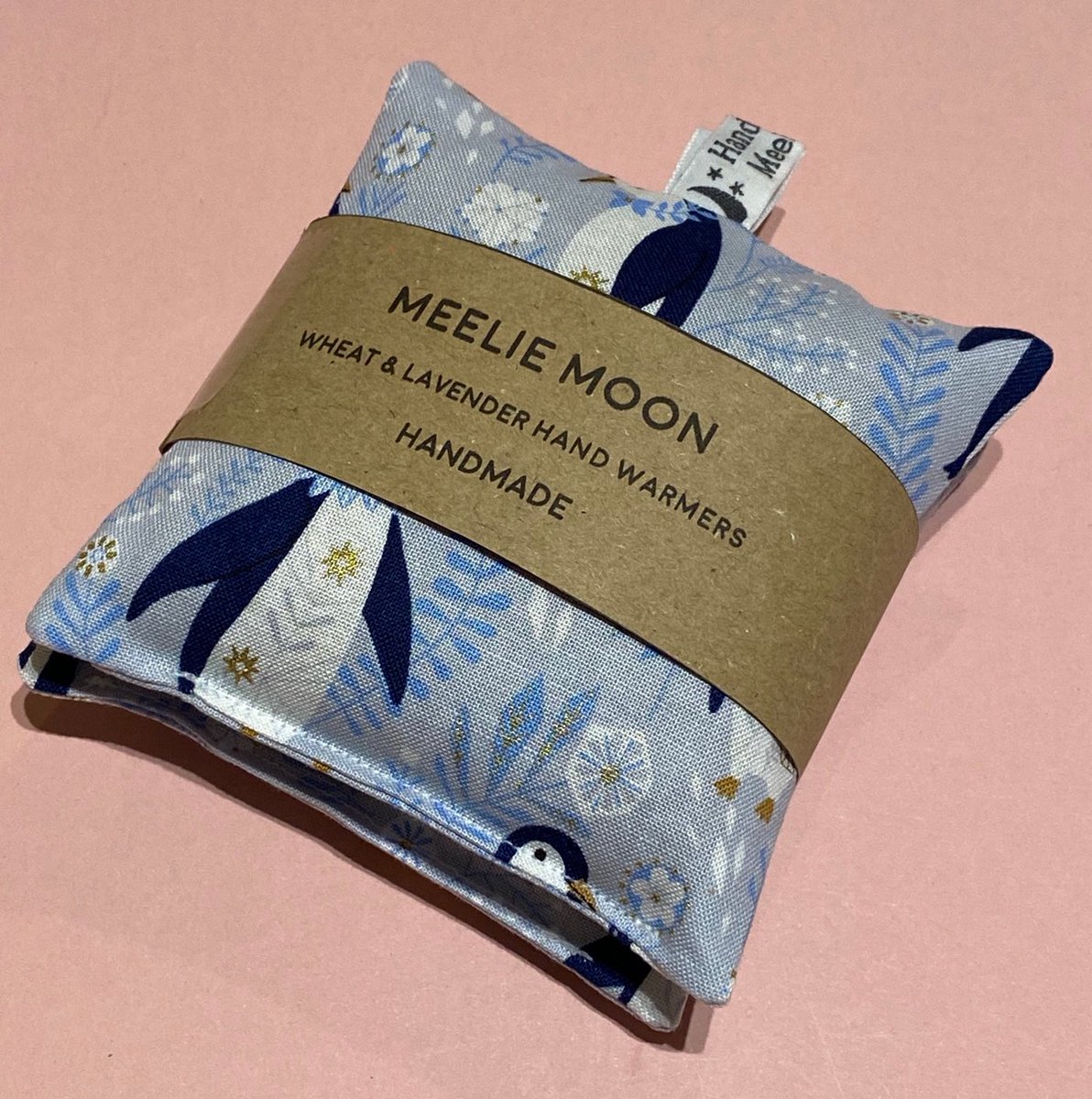 meeliemoon's tweet photo. #twittershopping #etsyuk #christmas2022 #giftideas cold hands❄️ Excited to share this item from my #etsy shop: Penguin Scented Pocket size Handwarmers - penguin warmers, Fabric Wheat Handwarmers. Re-useable, natural, eco-friendly - gift. https://t.co/VGo40Xlu47 https://t.co/NRRaxO7uV0