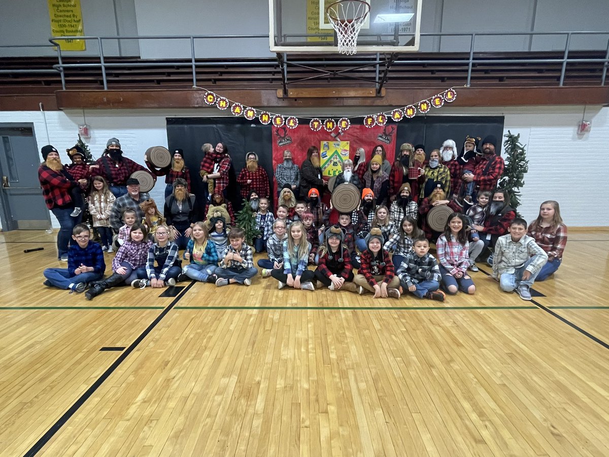 LadogaPrincipal's tweet photo. 100% staff participation in flannel Friday! #beardsup #lumberjacks #channeltheflannel https://t.co/1Sc7uVQFbz