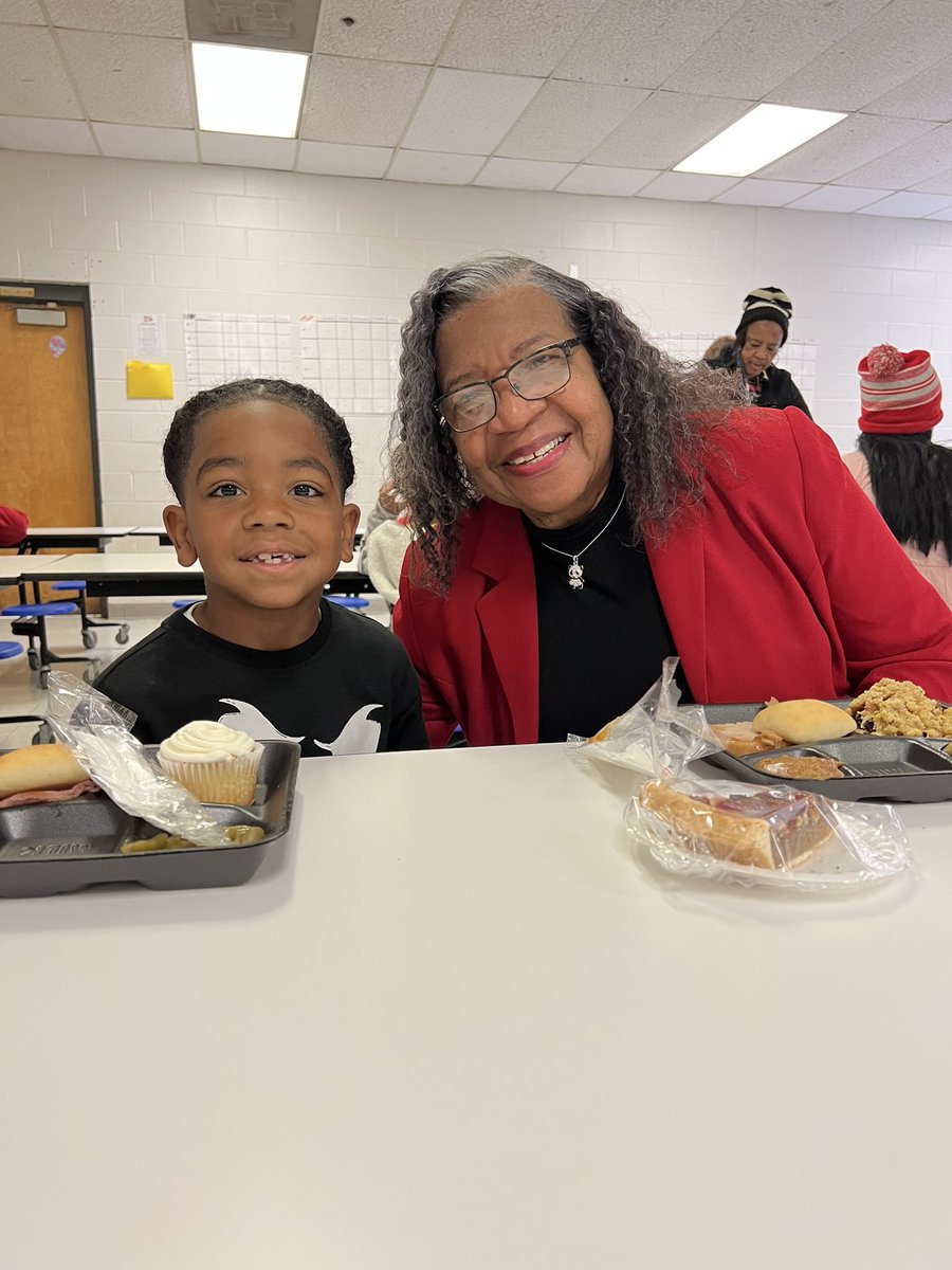 FCPS Nutrition tweet media