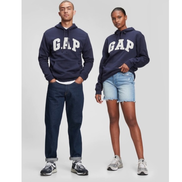 carmindoe's tweet photo. So good I had to share! Check out all the items I'm loving on @Poshmarkapp #poshmark #fashion #style #shopmycloset #freepeople #nike #gap: https://t.co/ijuR7m7VHS https://t.co/XDNF9p0tCt