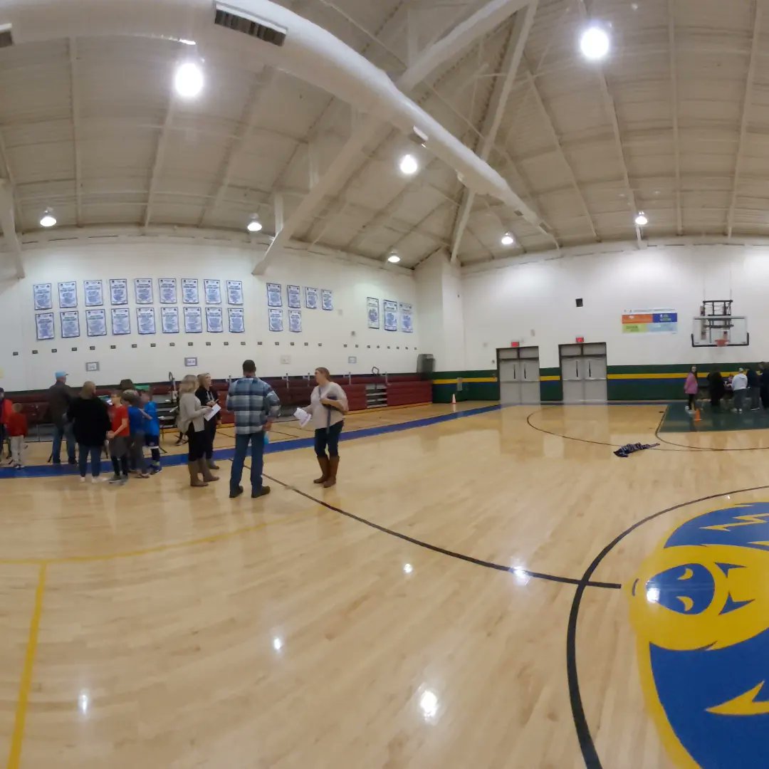 cvhsaero's tweet photo. STEM Night at Avery Elementary went well! So glad to see young people engaged!! https://t.co/0szRx0UbMq