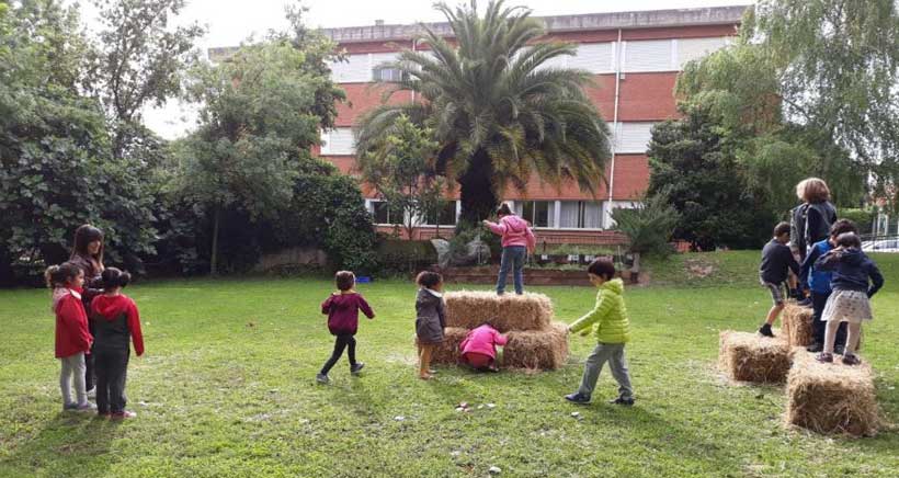 ¡APROBADO NUESTRO PROYECTO “UN PATIO PARA EDUCAR” ! Esta semana ha sido aprobado por el Ayuntamiento  la ejecución de nuestro Proyecto “UN PATIO PARA EDUCAR”. El próximo martes 22, será la presentación pública del mismo a los medios de comunicación. Más info en la web del cole.