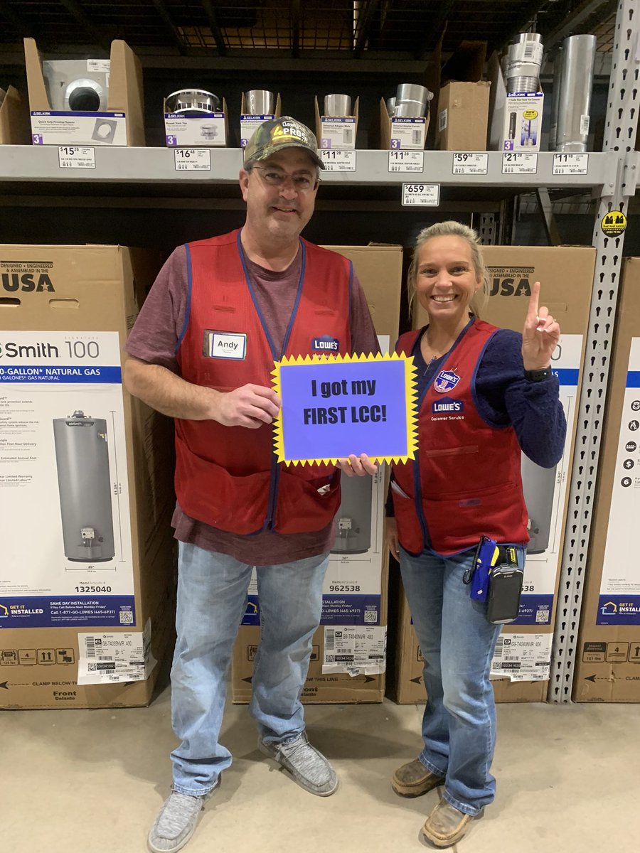 ChristleWalker's tweet photo. Andy, a full time  plumbing associate got his first credit app! 535 N OKC #smart #lowes #lowescredit https://t.co/f4ODuB8X6V