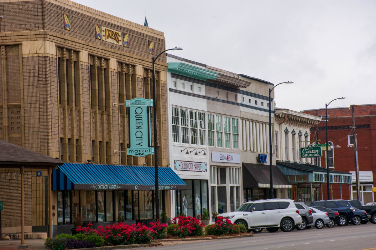 RD_Alabama's tweet photo. USDA is awarding $700,000 in co-op agreements to 3 organizations under the Rural Placemaking Innovation Challenge in AL! These agreements will help leaders in #RurAL create quality places where people will want to live, work, visit and learn. Read more: https://t.co/J2r8k65eNJ https://t.co/ciBxTBKmQC