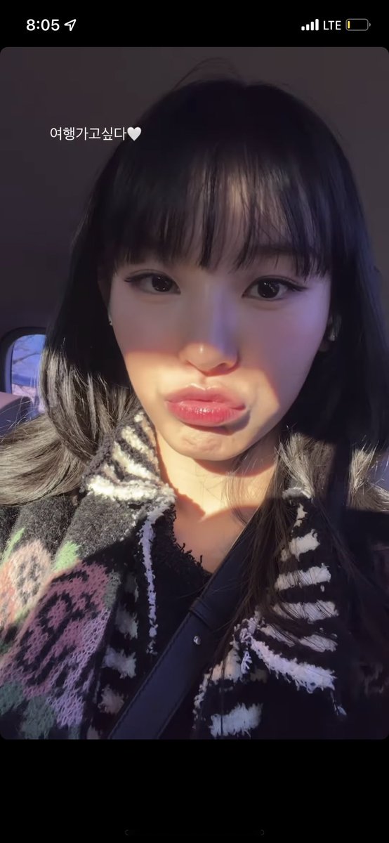 0_EUNo's tweet photo. 여행가고 싶어했던 지혜 오리아니야? https://t.co/pWGp1maCNt