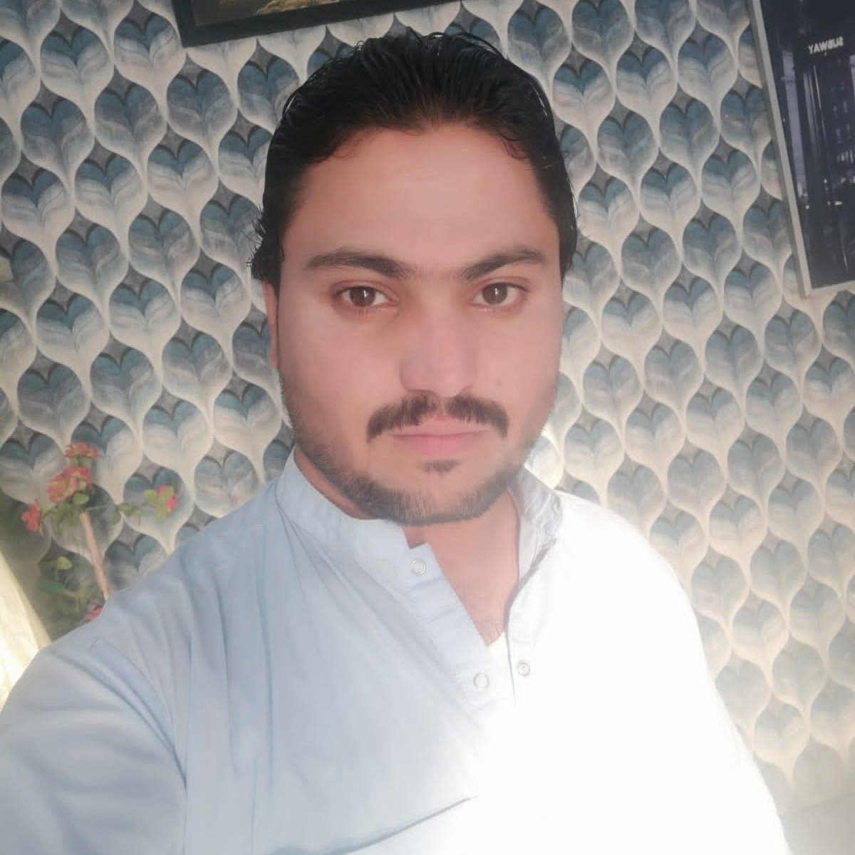 SyedZeshanbacha's tweet photo. #NewProfilePic https://t.co/rkuDXv88aO