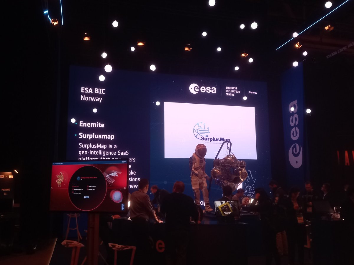 ayushprd's tweet photo. What an inspiring and exciting day it was at Slush 2022! Hearing about startups solving a wide range of problems from hyperspectral remote sensing to climate-friendly neo banks, kudos to the @SlushHQ team! #slush2022 https://t.co/Geg5zA1Sjq