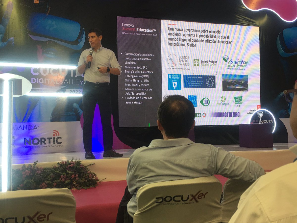 Ginary Alexandra Salazar tweet media