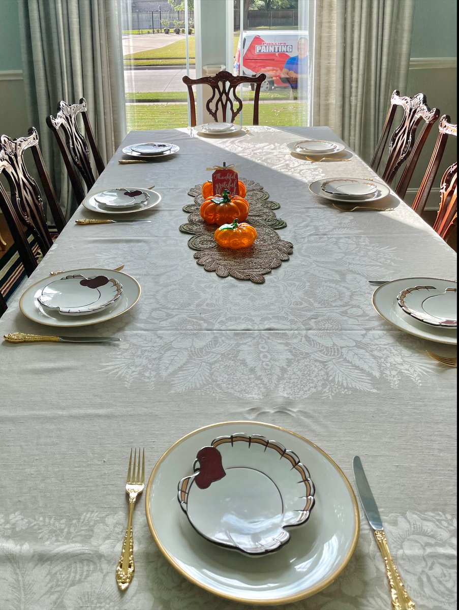 phi_dfw's tweet image. Is painting your home on the table, this holiday season? 

𝗟𝗘𝗧&apos;𝗦 𝗗𝗢 𝗜𝗧!

Call us today to schedule a free estimate and in home consultation!

#holidayseason #dfwcontractor #phillipshomeimprovements #thanksgiving2022 #phi25 #itstheseason