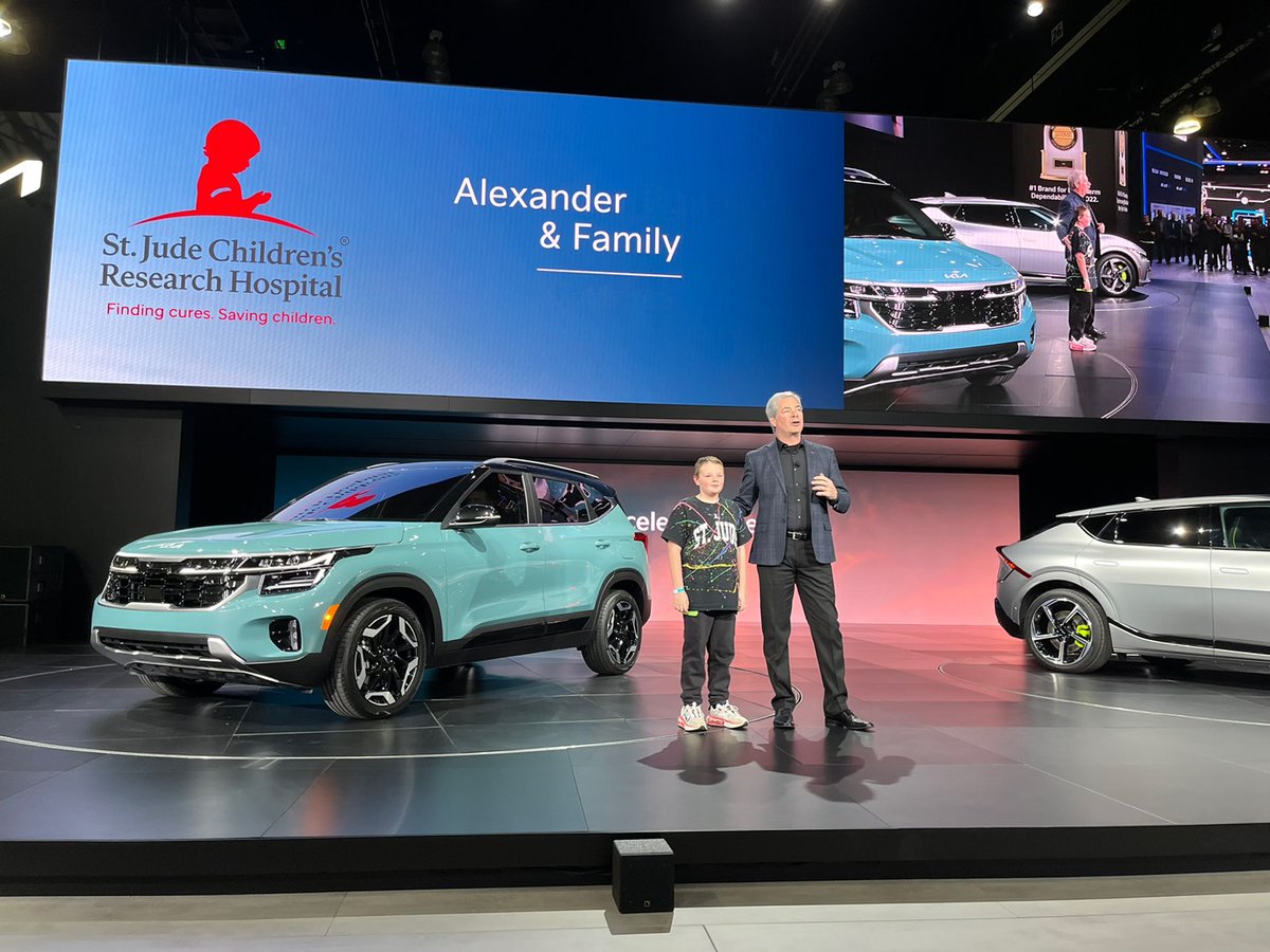 StJude's tweet photo. Our friends at @Kia announced the Kia Accelerate the Good partnership to support our lifesaving mission. This season of thanks and giving, we're grateful for their partnership. Together we can save more lives. #KiaSeasonOfGivingBack #KiaAccelerateTheGoodProgram #StJude https://t.co/rNeRJlphQo