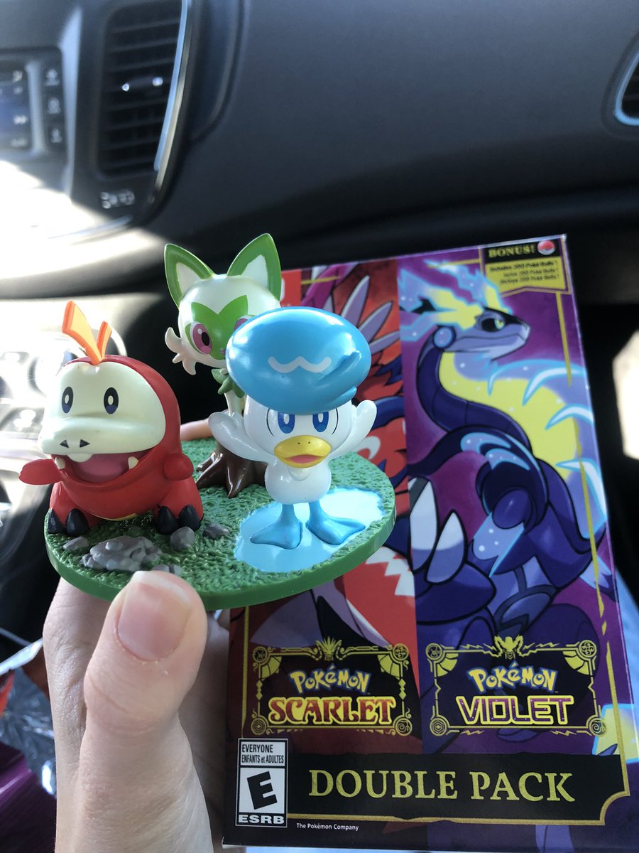 pokeycasey tweet media