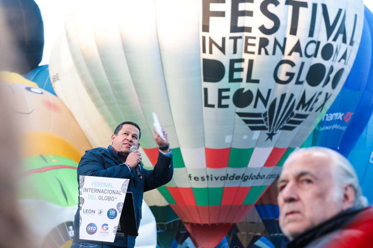 diegosinhue's tweet photo. 🎈Hoy seguimos consolidando al @FIGLeon, como uno de los mejores eventos del mundo y eso nos llena de orgullo ¡a #Guanajuato y a #León!

Este año estamos esperando a más de 400 mil visitantes; de los cuales el 65 por ciento son de otros estados. 
¡Bienvenidos a #GTO! https://t.co/G3HmqV7i9F