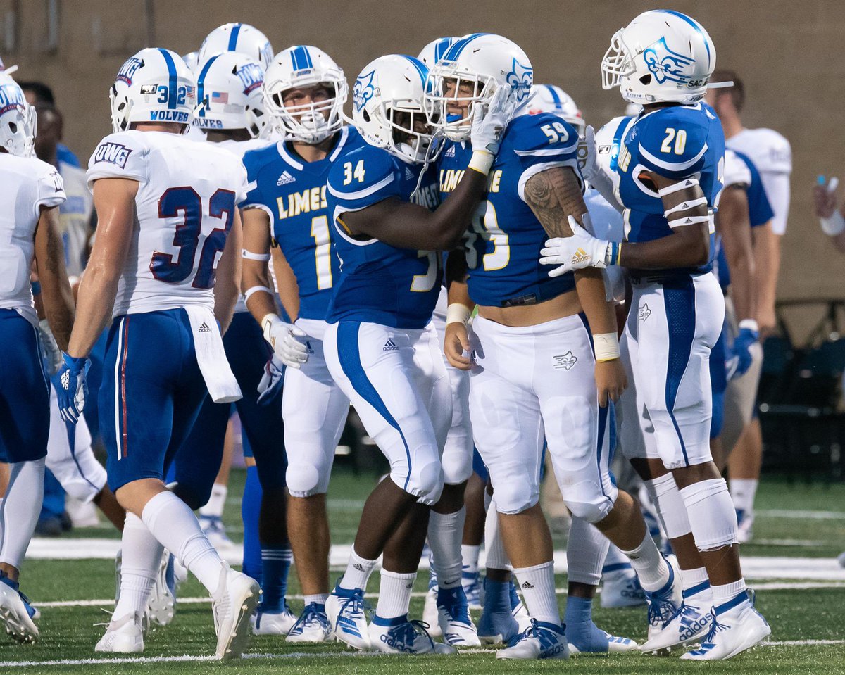 #AGTG After a great conversation with <a href="/coachfurrey/">Mike Furrey</a> I’m thankful to receive my 2nd offer from <a href="/LimestoneFB/">Limestone Football</a> <a href="/CoachStaab/">Joe Staab</a> <a href="/NAHSJacketFB/">NA Football</a> <a href="/DAWGHZERECRUITS/">Dawg House Recruiting</a>