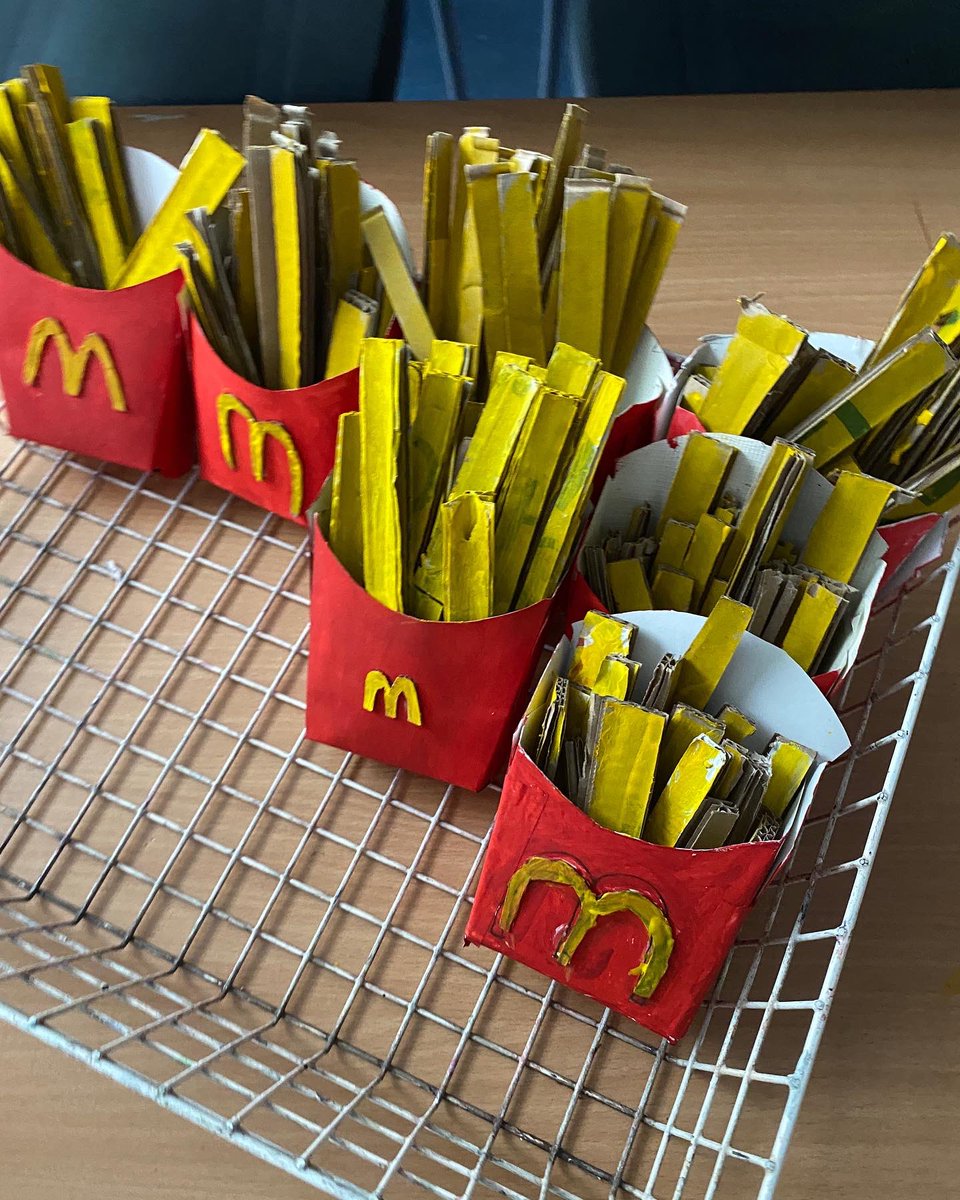 craigroystonart's tweet photo. Some great fast food sculptures by the S2 art elective 🍟🍟🍟 https://t.co/Cx4NMrDVhA