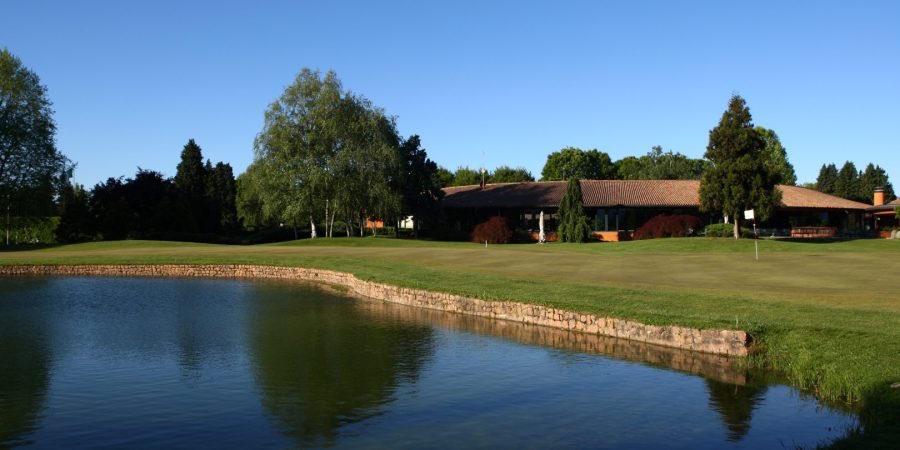 FederGolf's tweet photo. 📌 Campionato Nazionale Maschile Mid Amateur
Al Golf Club Monticello al termine del primo giro conduce 🇮🇹 #Taboni con -2, seguito da #Zani 2/o con -1. #Kryhan 3/o con +1.
@GCMonticello #golf https://t.co/04Xe8VcvhP