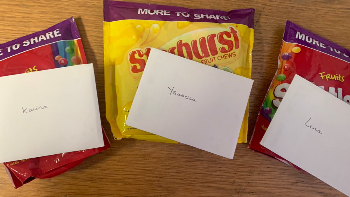 SBCVATeamBlue25's tweet photo. A massive thank you to our Yr 9 Governor Miss Allen @AlvastonInfants for taking the time to reward the work, effort &amp; creativity of the wonderful KC, YI and LB.

Certain those cherished and richly deserved letters &amp; cards will already be in pride of place at home #PLEDGES 🏔

🏔 https://t.co/VZgcdOusS5