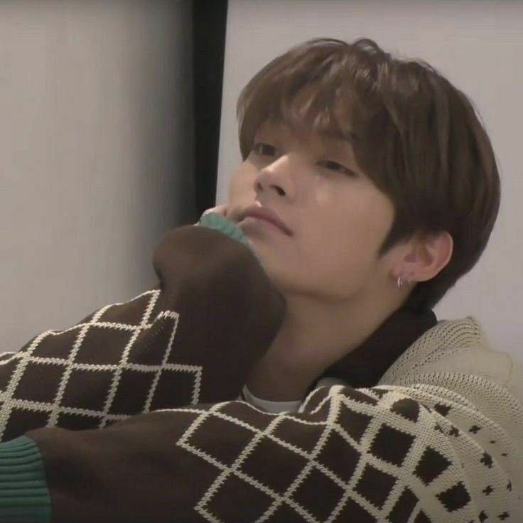 bigswagenergy's tweet photo. #minsung sns!au, где студент Джисон живёт в общежитии, стиральные машины в котором постоянно ломаются.

Однажды он находит в своих вещах чужое нижнее бельё с дурацким принтом и решает вернуть его хозяину.

«Эй, красавчик, могу я припарковать свою тачку в твой гараж?» https://t.co/sMMGXMTKqP