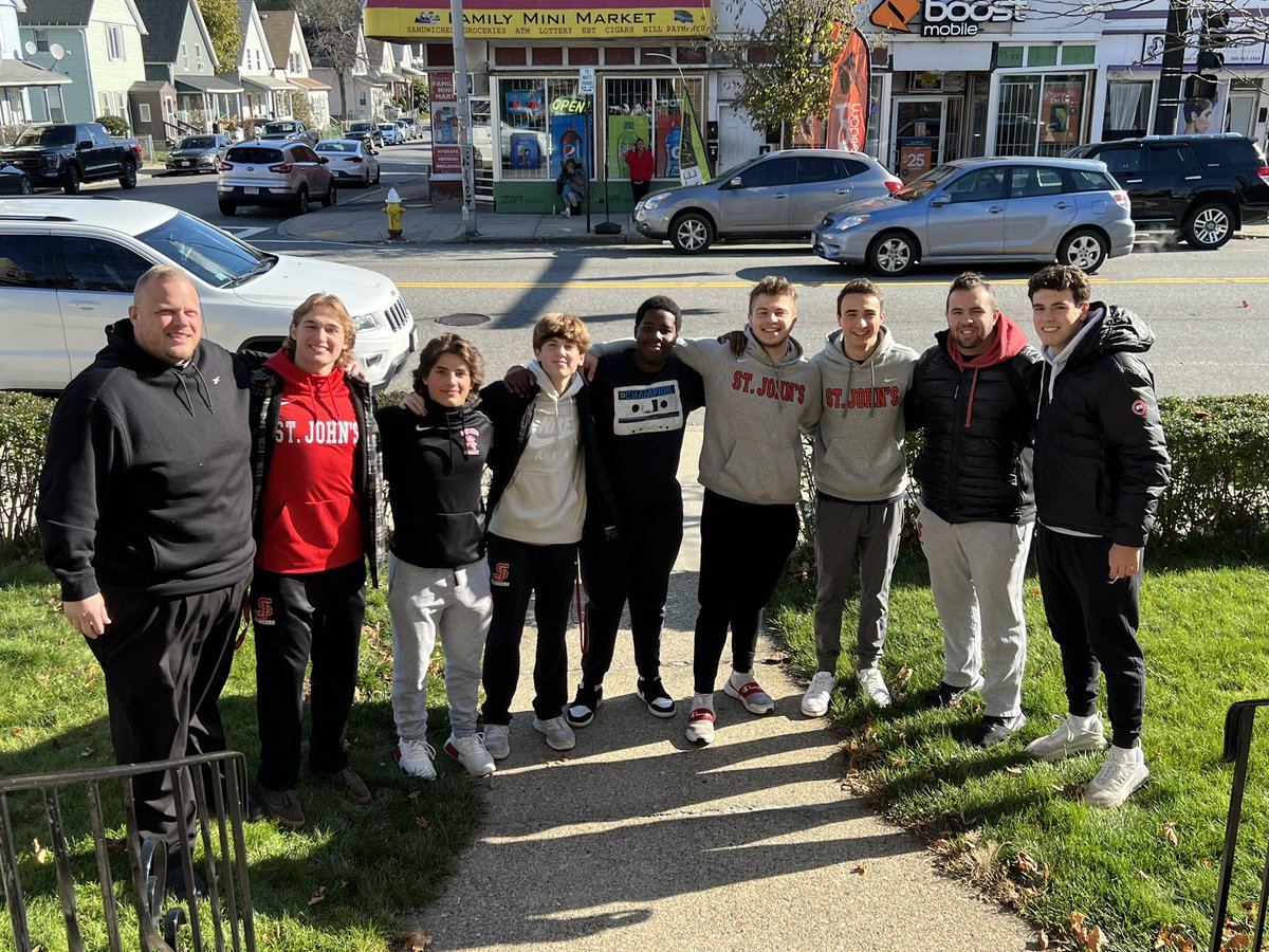 SJHSSAC's tweet photo. Awesome day delivering food for the people of Worcester. Thanks to the entire SJ community for your support! Next up: Pumpkin Bowl! https://t.co/OQD1JfnHxQ