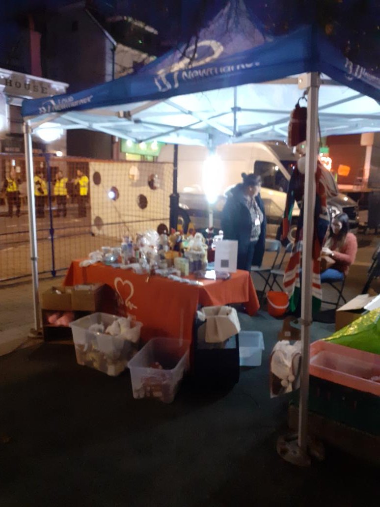 Another member with a pitch ready for the <a href="/LoveNewmarket/">Love Newmarket</a> light switch on at 7pm