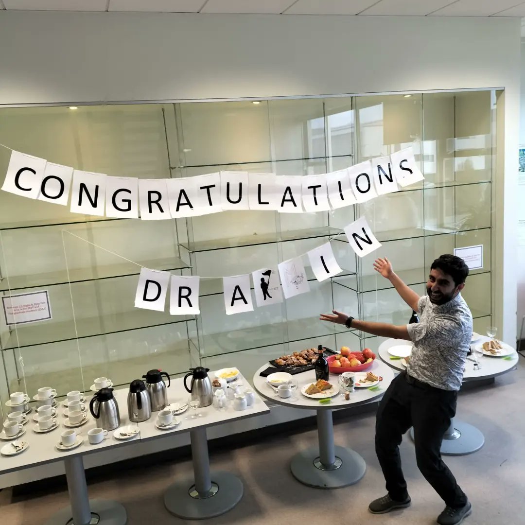 Bio_Bawan's tweet image. #PhDone, on animal personality and early life-history. Thanks to all friends and colleagues, of course to @UCD_Wildlife and to @KvanOers and @GrahamMHughes for being the examiners. What a day, and what an experience!