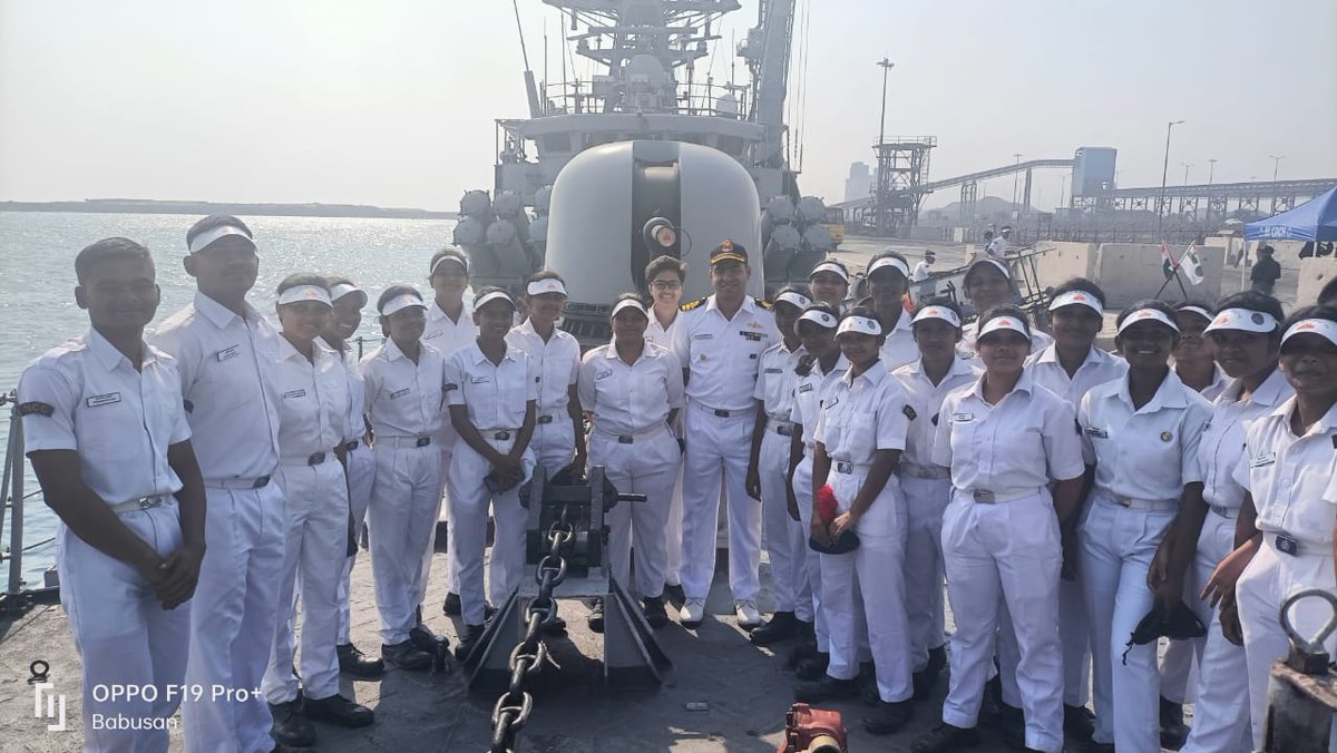 NCCDteOdisha's tweet photo. #NationalCadetCorps
82 Cadets ( 32 SD + 27 SW and 23 JD ) 01 ANO and 02 PI staff  visited INS Kirch at Gopalpur Port today.
@GovernorOdisha 
@Naveen_Odisha
@HQ_DG_NCC
@DHE_Odisha https://t.co/3bN7OpJuBg