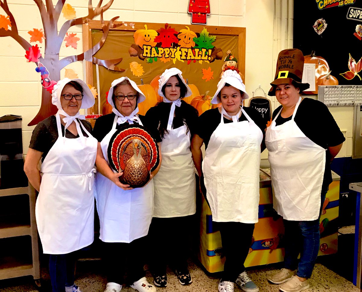 SN Pros <a href="/eastfieldglobal/">Eastfield Global</a> are always going above and beyond for students. We are so proud and thankful for all you do for students everyday. 🦃🌽🍁🍂🍗#HappyThanksgiving #schoolmeals <a href="/McDowell590/">McDowell Co Schools</a> <a href="/brian_t_oliver/">Brian Oliver</a> <a href="/MBaker_RunSun/">Michelle Baker</a> #Thanksgiving2022