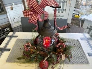 InfinitelyOutdo's tweet image. New items available weekly.  Need a custom piece.  Lisa is here; Interior Design, refurbished furniture, one of a kind Artwork