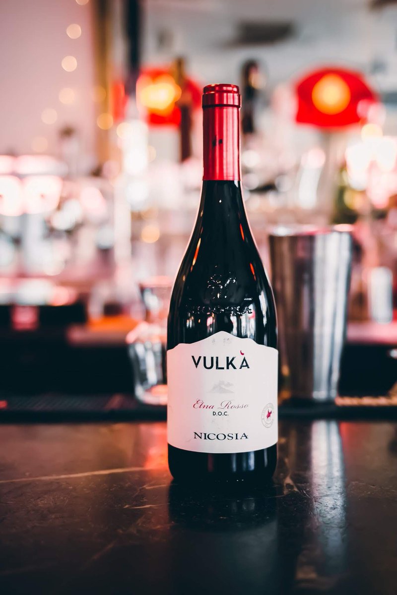 DasLokal's tweet photo. Choose from our curated selection of half-priced bottles of wine every Sunday 🍷 https://t.co/RUD8TdUYYy