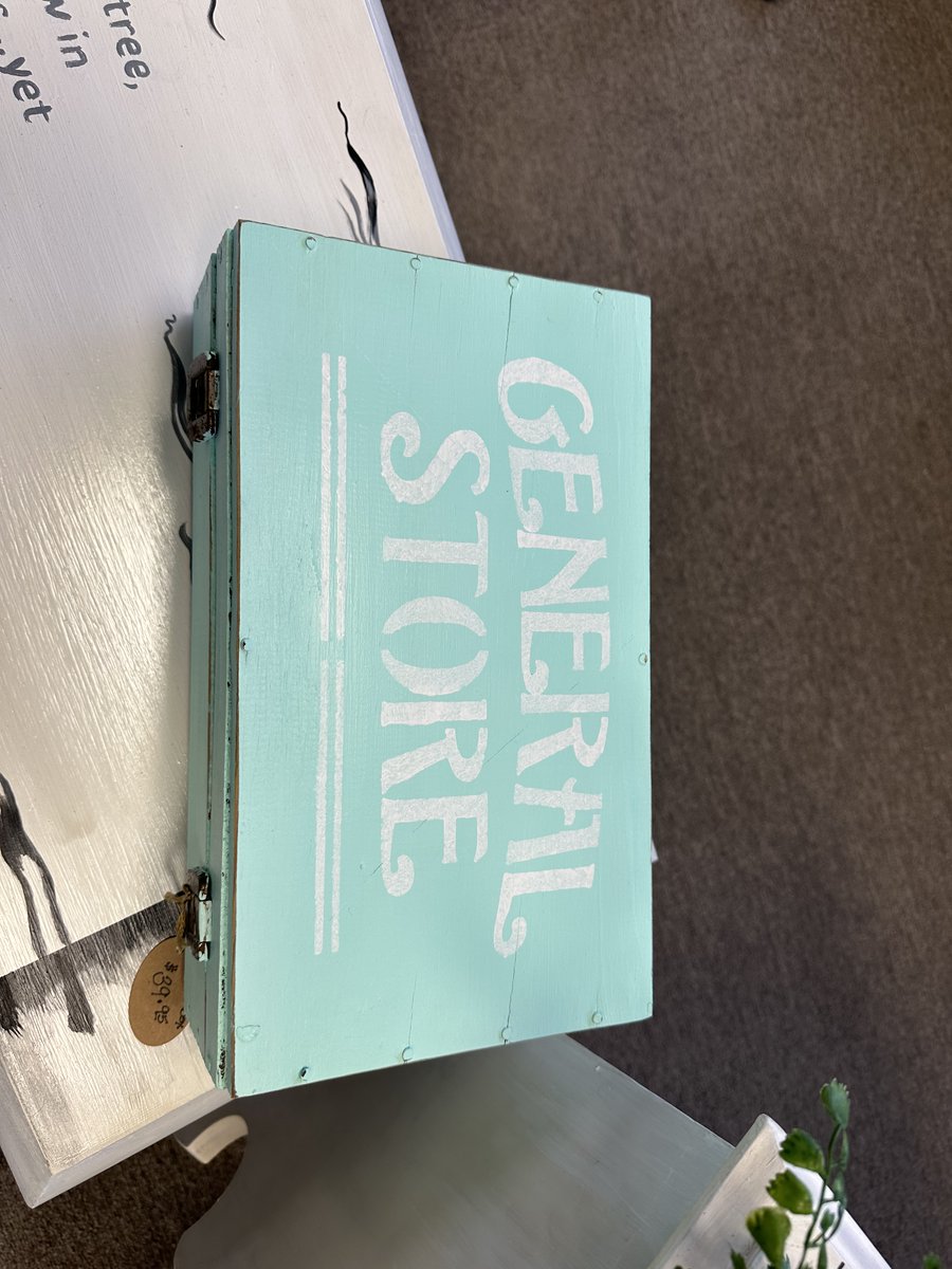 InfinitelyOutdo's tweet image. And more...