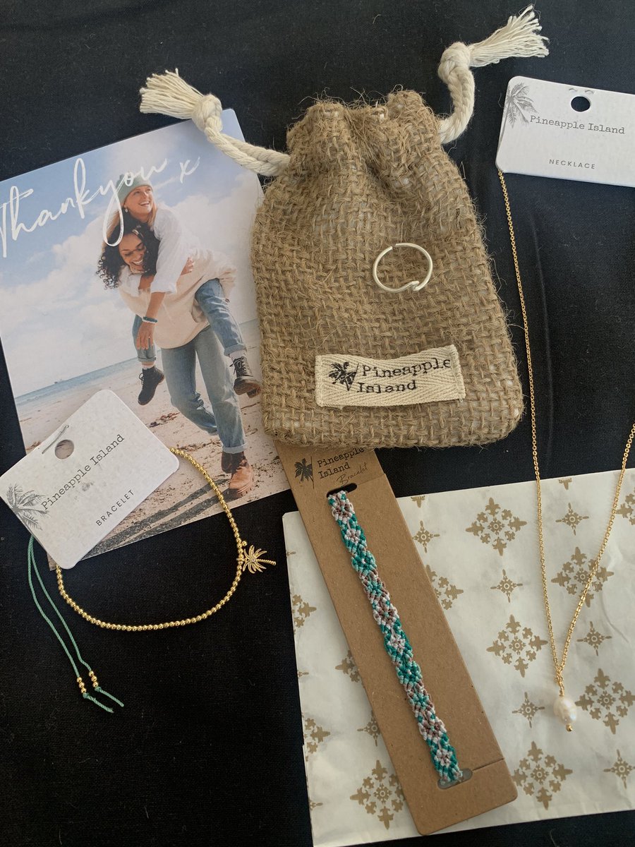 This morning I went and viewed the Pineapple Island stall in <a href="/Westquay/">Westquay</a> 🏝 I loved the variety of bespoke products and how affordable everything was. The sell #handmade #jewellery, #accessories, and organic #clothing. I was kindly gifted a small selection ✨ <a href="/CiCi_PR/">CiCi_PR</a> #pr #gifted