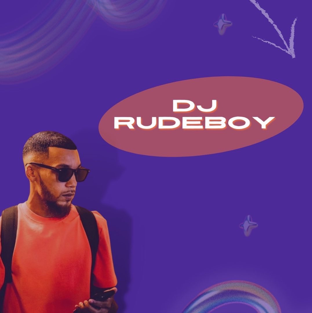 cqtpoff's tweet photo. @THEDJRUDEBOY le Dj officiel de @MrFranglish nous explique son parcours. 

Hier, le @Zenith_Paris était complet pour le Glish Tour et ça avait l’air incroyable ! 👏🏼🔥 https://t.co/PFc3GkuqN7