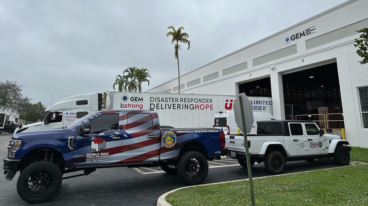 MOBILEMIKE_'s tweet photo. #MobileMike @globalempowermentmission #RibbonCutting #Congratulations #ThisIsAGreatDay #PromotingTheFuture #CommunityService I’m so proud of my friend @michaelcapponi and his entire team for they have built and the incredible things that they do every day to always help others https://t.co/AFhZkdjz2K