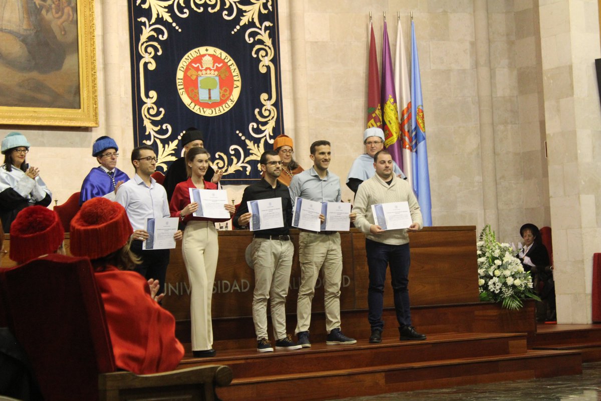 aitorvv's tweet image. Hoy he asistido a la entrega de premios extraordinarios de la #UVa para recoger el reconocimiento a mejor TFM de Ing. #Montes y #DATAFOREST del curso 2020/21. 3 de estos reconocimientos se han quedado en el #iuFOR 
#somosiufor @YoungForesters @DaphLopezMarcos