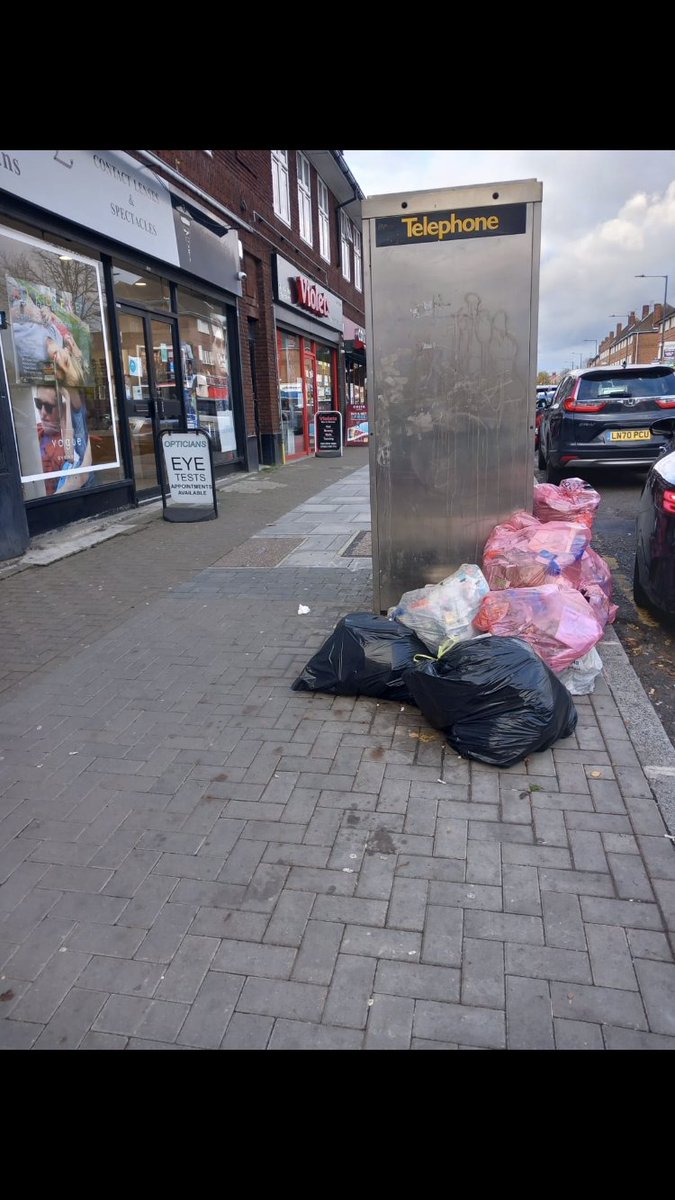 PollyPhonic's tweet photo. @Biffa @BiffaService These bags have been building up over the last weeks, about 20 meters down the road from Preston Road station, Wembley. I appreciate not all of them are yours, but please could you ask your team to clear those that are. https://t.co/QHB568Ar7X