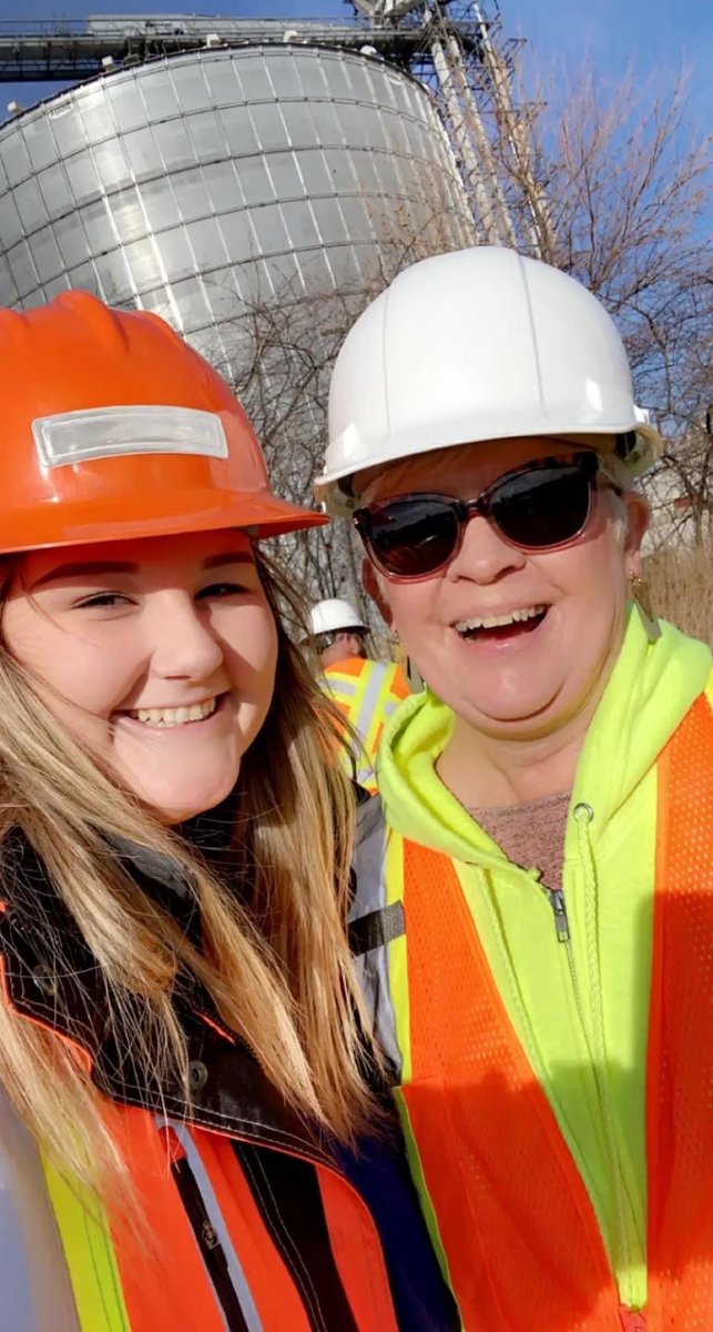 RADCRedwoodArea's tweet photo. MVRRA Administrator Julie Rath retiring - read about her 19 years on the job! https://t.co/0z0MJj3JO8 'For more #RADCNews, click here. https://t.co/j5WeeKggUj #EconomicDevelopment https://t.co/cV3E5Ke6by
