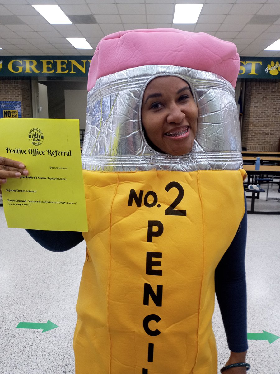 HomeierJessica's tweet photo. This beautiful AP @Math_is_my_jam @GreenwoodKISD goes above and beyond with these 5th graders!! Not just anyone can rock this as flawlessly as you (especiallythe day before week long break)!!!!! Thanks for keeping it positive!! @KleinISD @KleinISDJasmine https://t.co/37SiSG7QeD