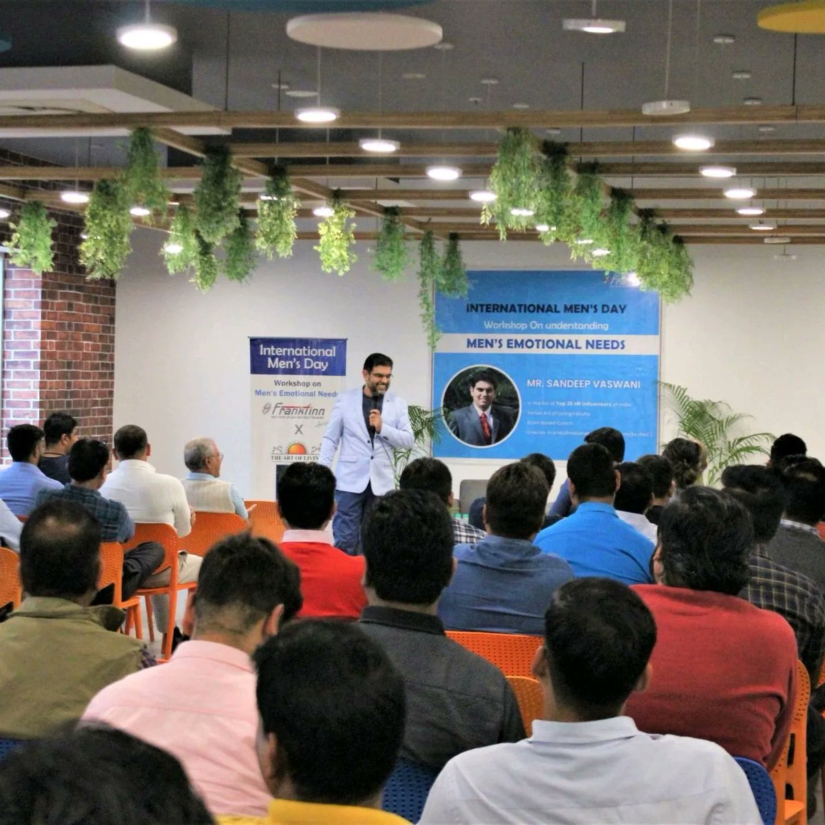 Invited as Guest Speaker for a special session on #EmotionalNeeds of Men on #InternationalMensDay by <a href="/_FlyHigh/">Frankfinn</a>.It is generally assumed that men are emotionally strong while so many of them have storms brewing inside.We had an interactive session which concluded with a #Meditation