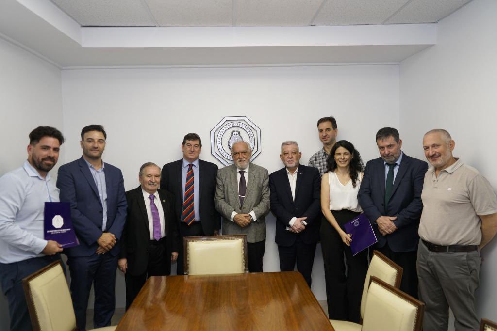 abogadosjudios's tweet photo. El @CPACF aprobó por unanimidad la solicitud de @DAIAArgentina, @CSWLatAm y @abogadosjudios de adherir a la definición de antisemitismo de @TheIHRA. @hernan_najenson, por AAJRA, suscribió la ratificación del Presidente del Colegio, @rgillavedra, y del Consejero Julio Schlosser. https://t.co/hhHcB64Y50